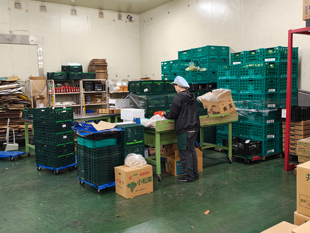 青果卸業者